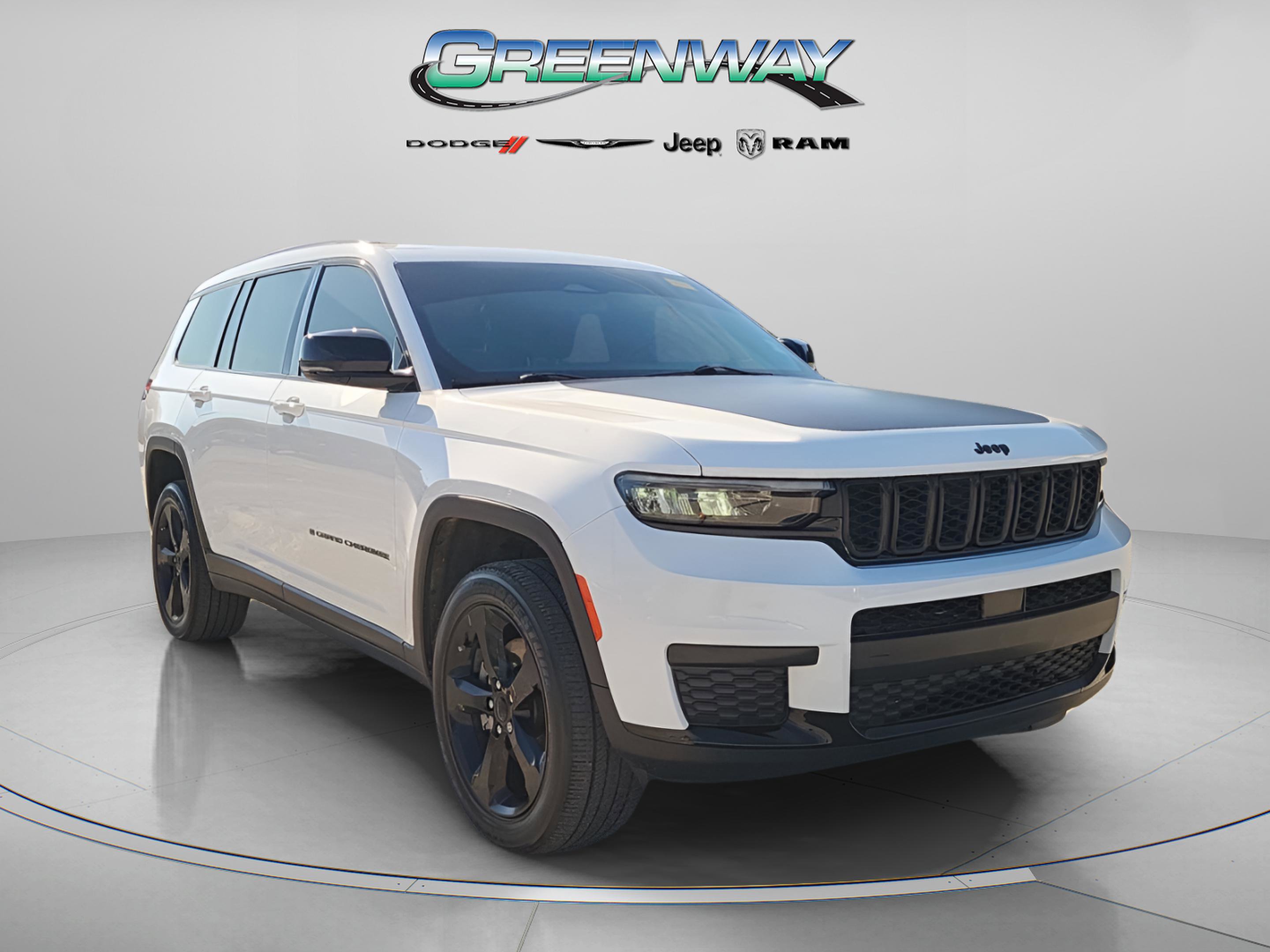 Used 2023 Jeep Grand Cherokee L Laredo
