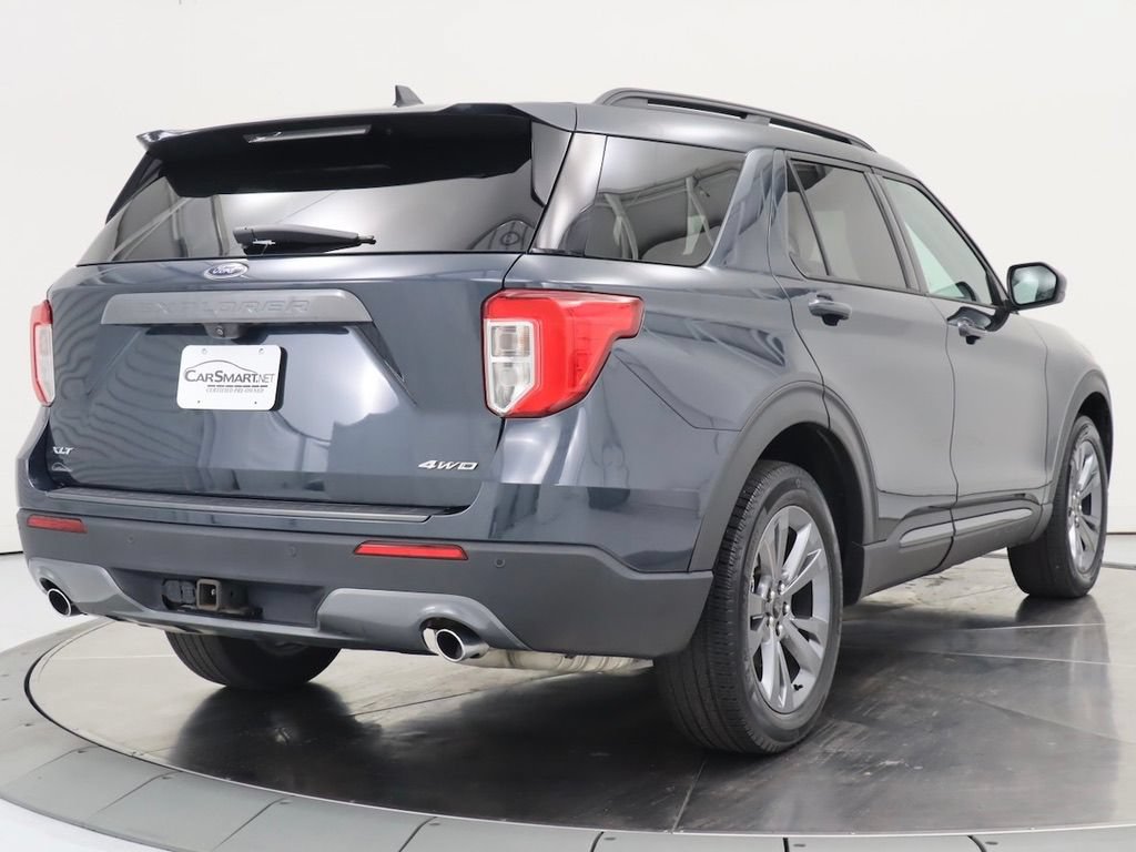 Used 2022 Ford Explorer XLT w/ Equipment Group 202A AWD/4WD image 5
