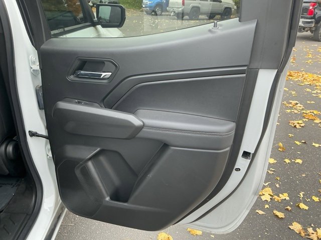 Used 2024 Chevrolet Colorado LT image 16