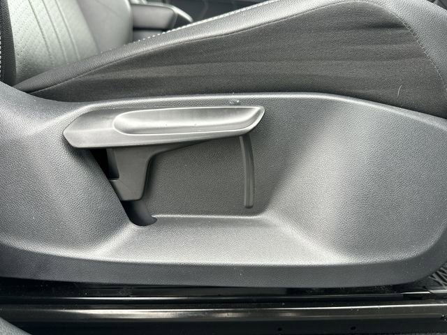 Certified 2022 Volkswagen Tiguan SE image 29