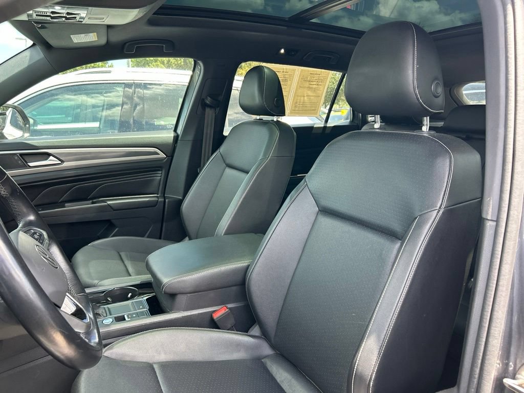 Used 2020 Volkswagen Atlas Cross Sport SEL FWD image 21