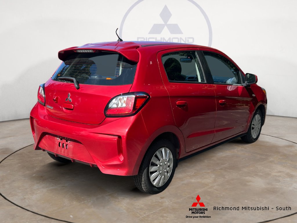 Used 2024 Mitsubishi Mirage LE FWD image 3