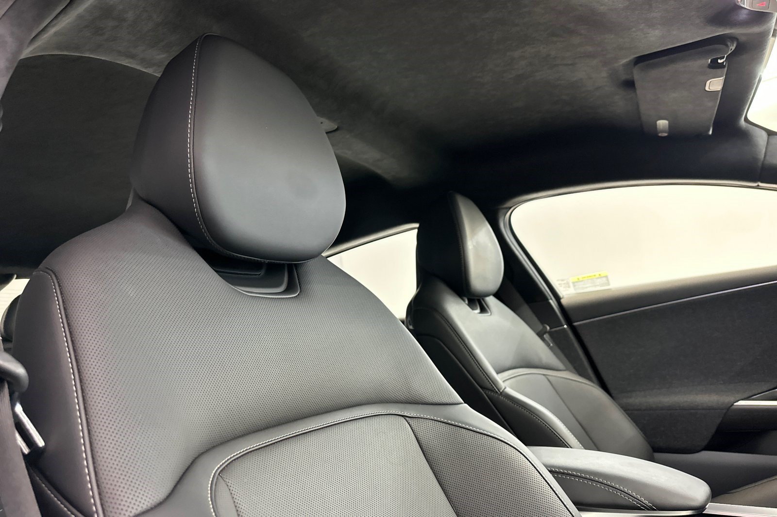 Used 2023 Lucid Air Pure AWD/4WD image 20