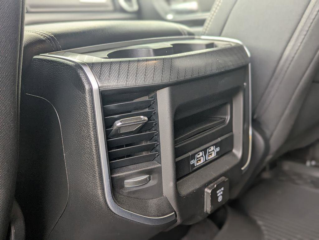 Used 2025 RAM 1500 Big Horn AWD/4WD image 18