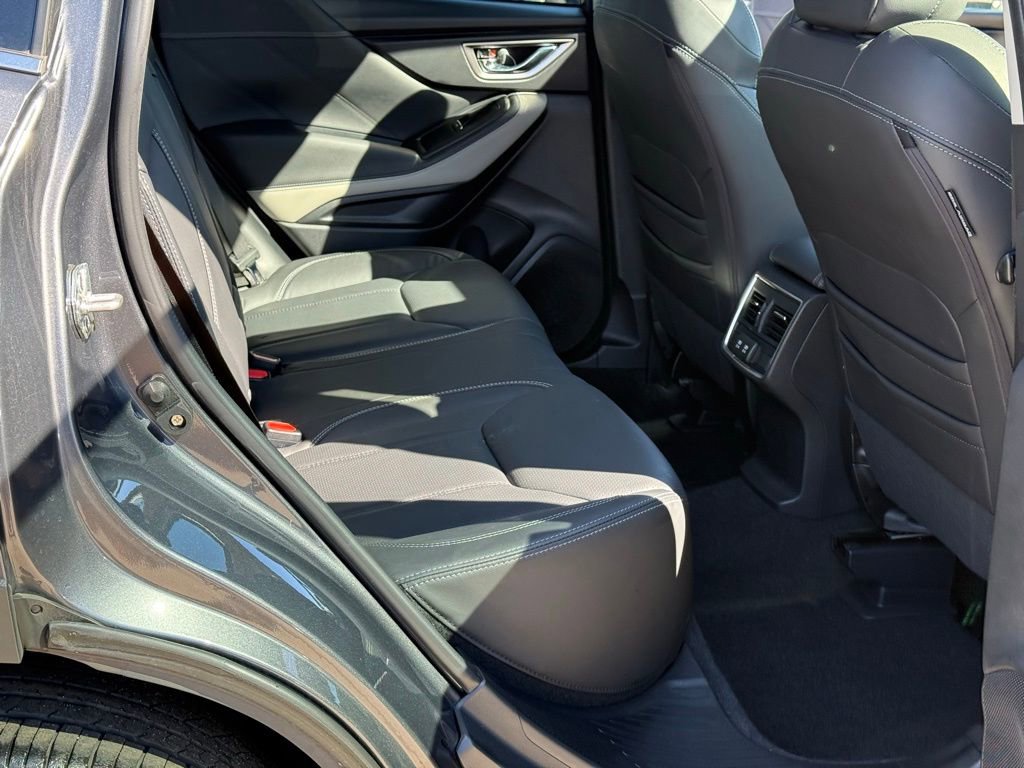 Used 2022 Subaru Forester Limited image 20