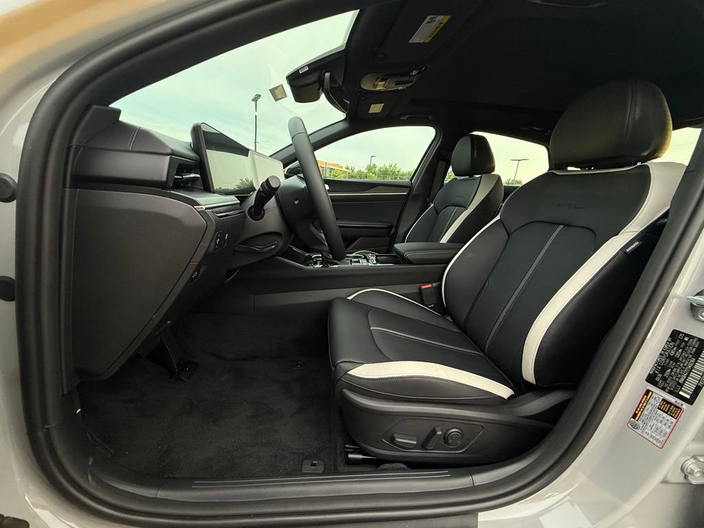 New 2026 Kia K5 GT-Line w/ GT-Line Premium Package FWD image 21