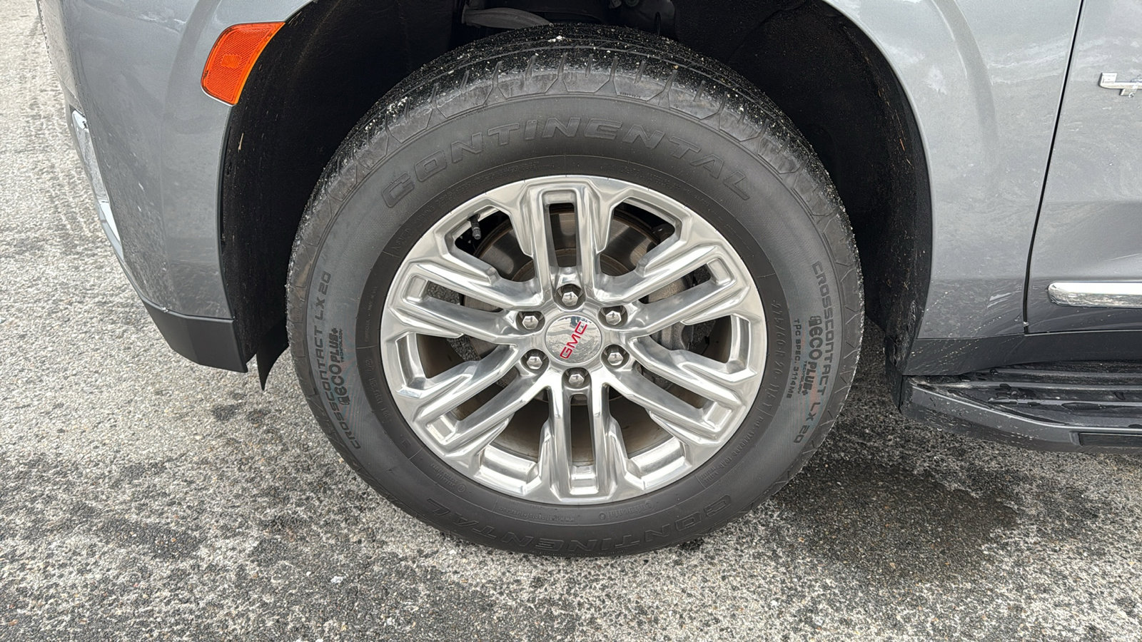 Certified 2022 GMC Yukon SLT w/ SLT Premium Package image 11