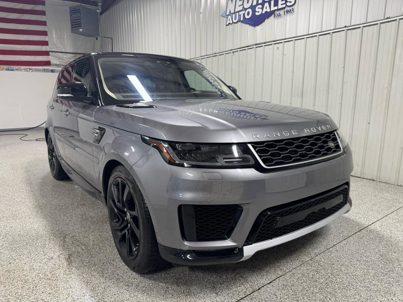 Used 2020 Land Rover Range Rover Sport HSE AWD/4WD image 2