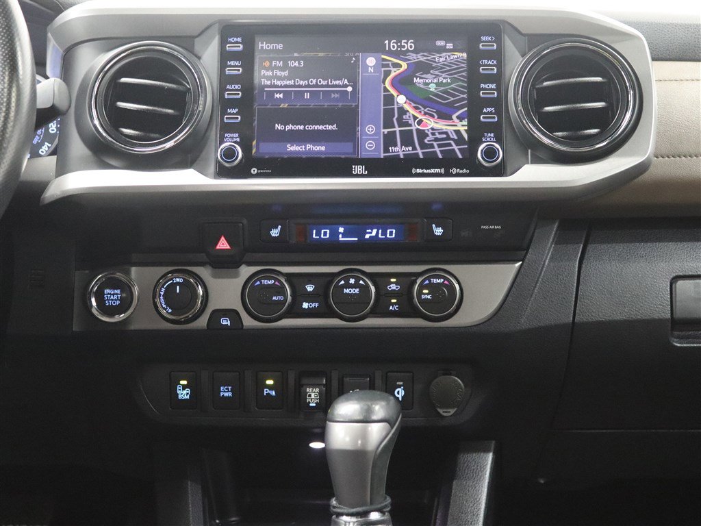 Used 2021 Toyota Tacoma Limited AWD/4WD image 24