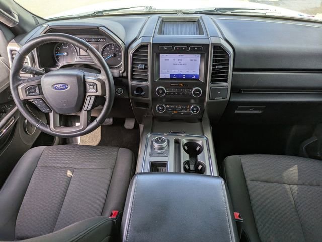 Used 2020 Ford Expedition XLT image 16