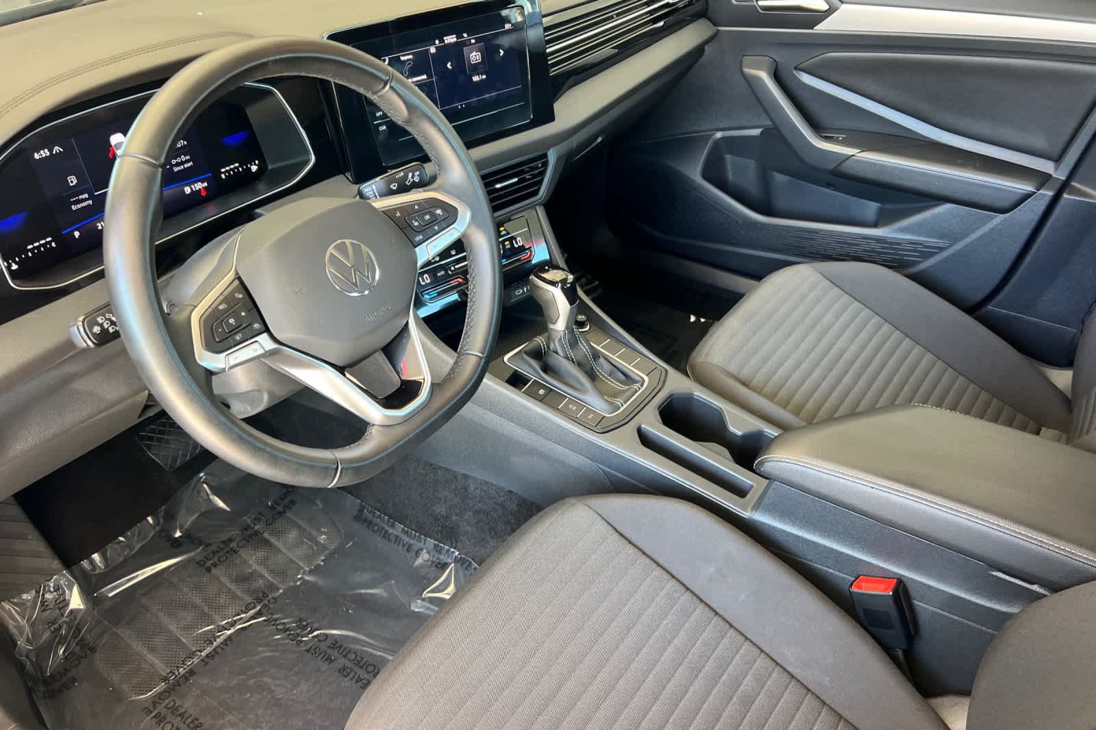 Used 2025 Volkswagen Jetta S FWD image 11