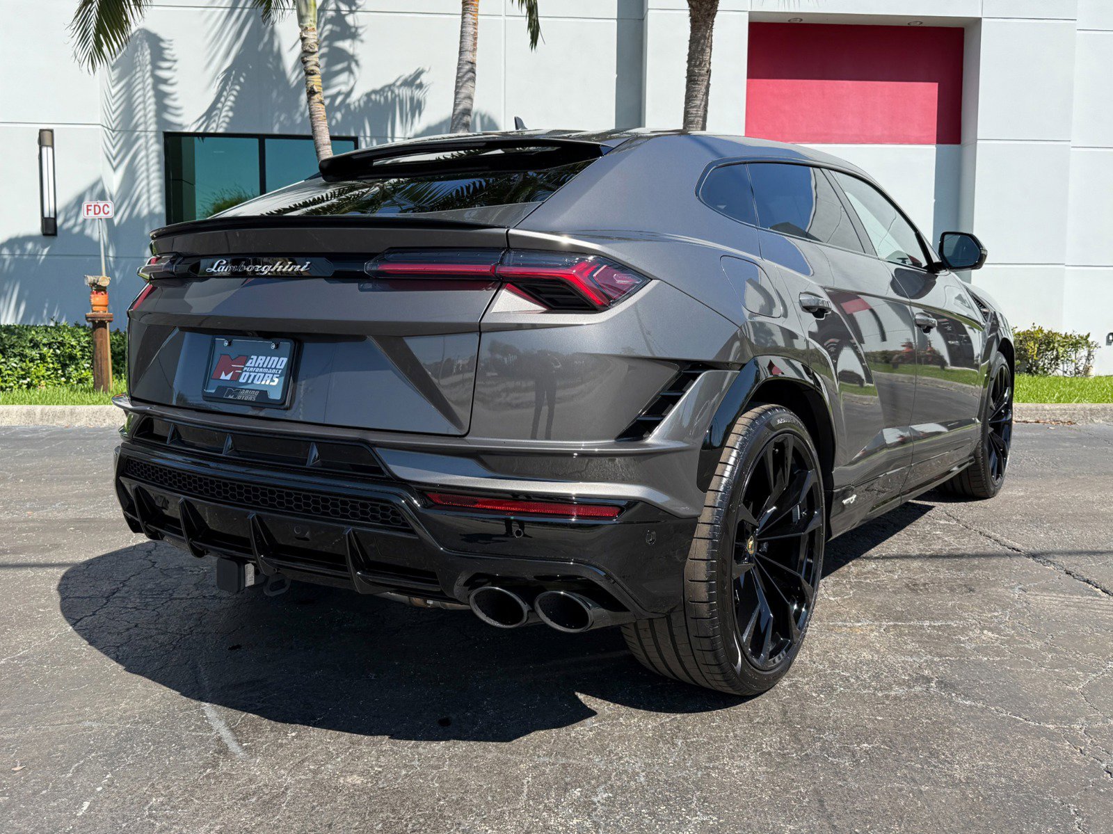 Used 2024 Lamborghini Urus S AWD/4WD image 18
