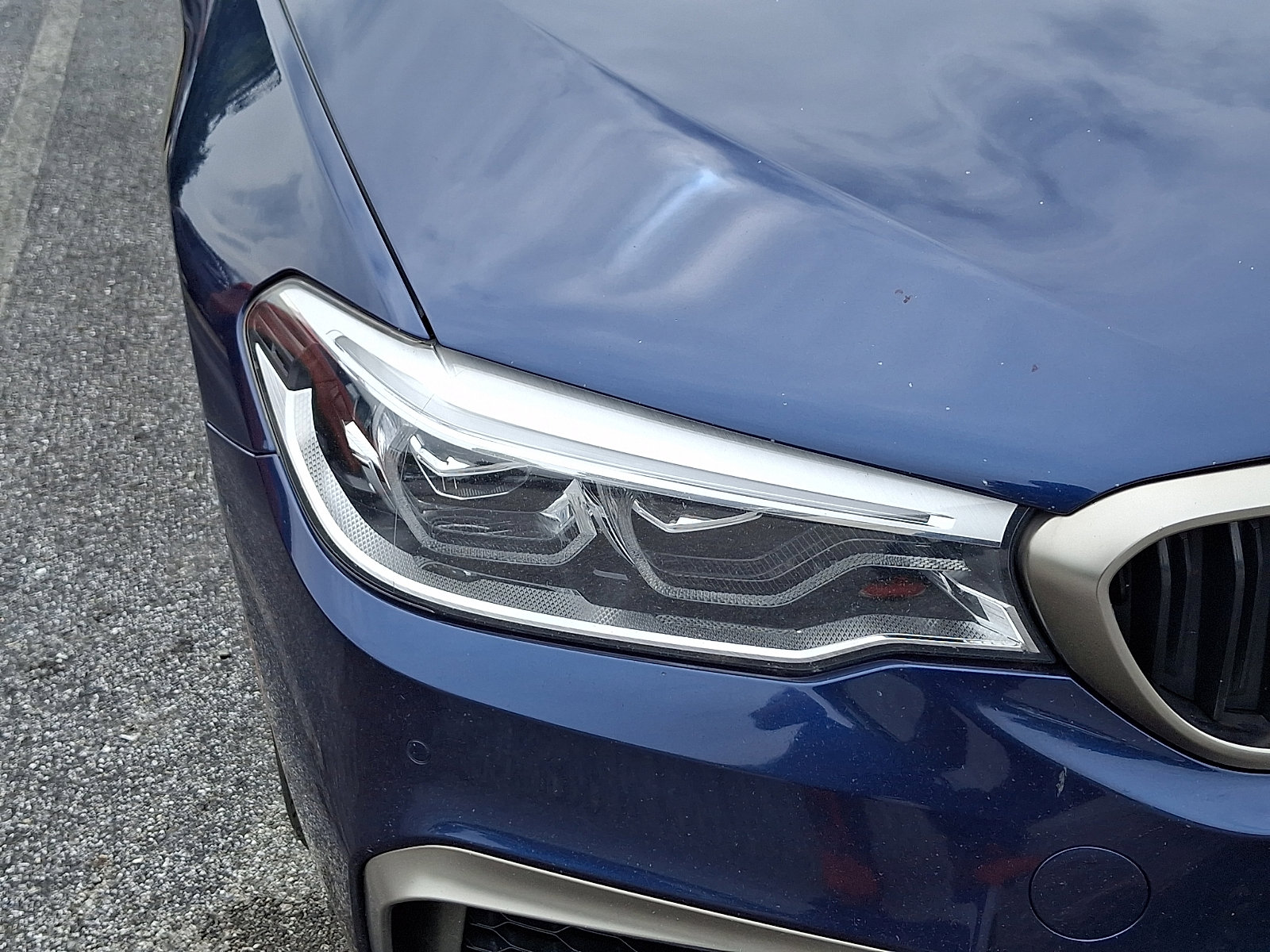 Used 2020 BMW M550i xDrive w/ Dynamic Handling Package AWD/4WD image 12