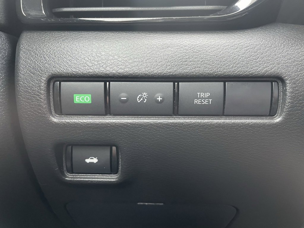 Used 2021 Nissan Sentra SV image 23