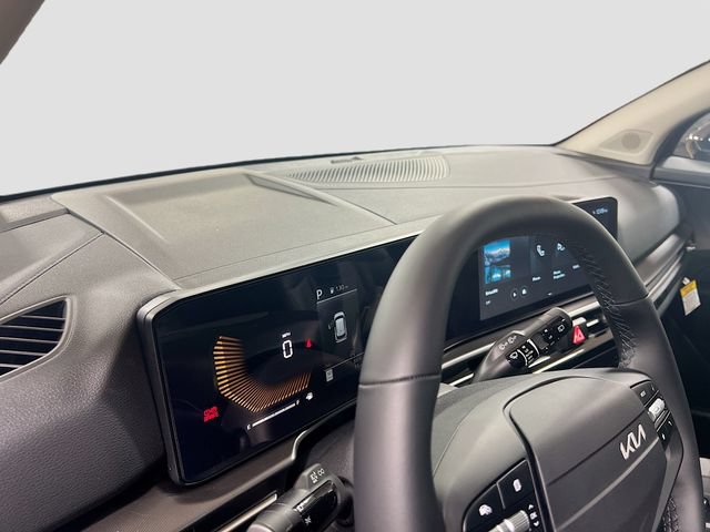 New 2026 Kia Sportage EX FWD image 9