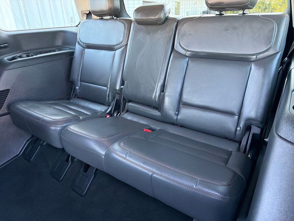 Used 2025 Ford Expedition Active image 33