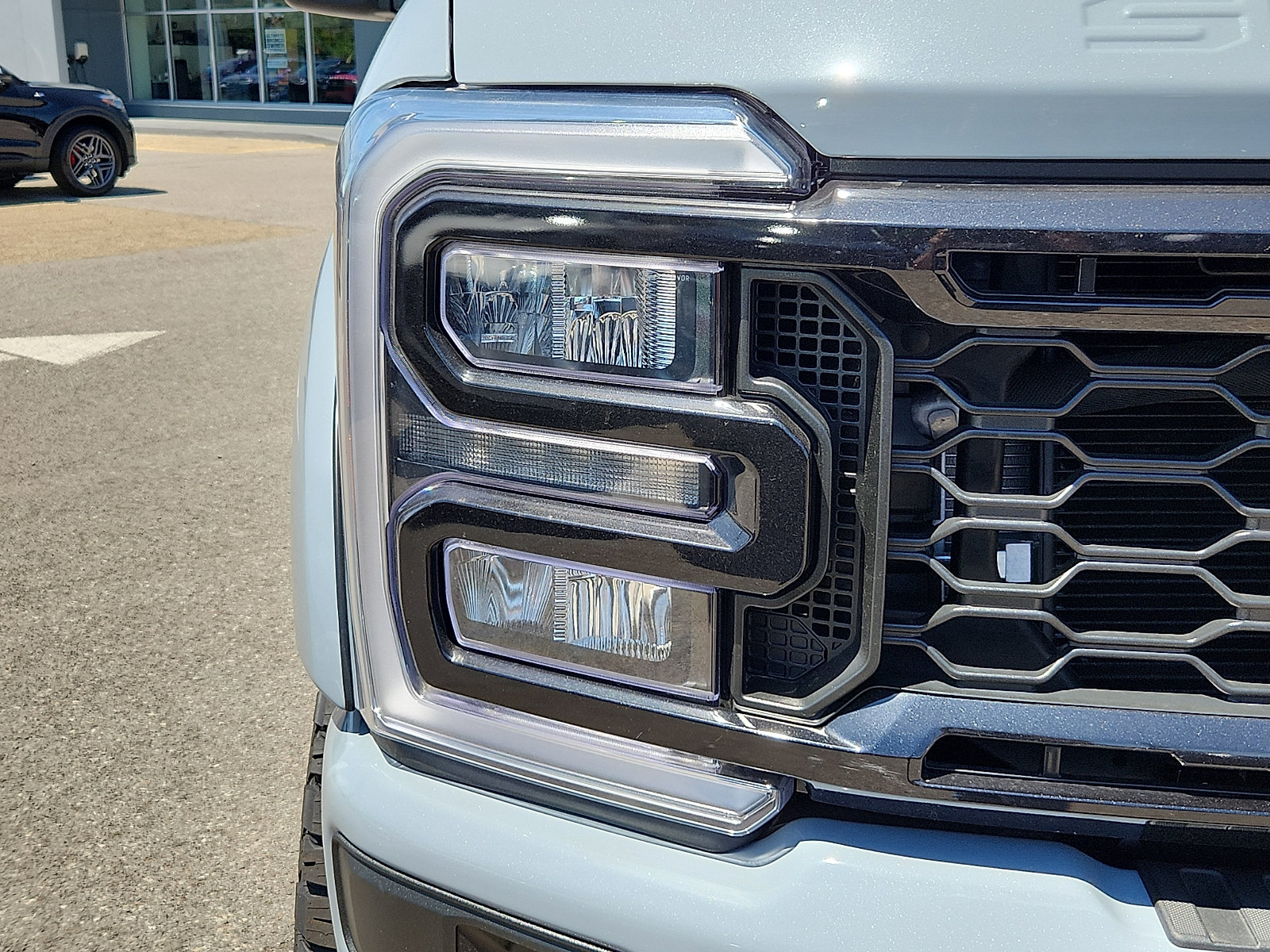 New 2026 Ford F250 Lariat w/ Black Appearance Package AWD/4WD image 9