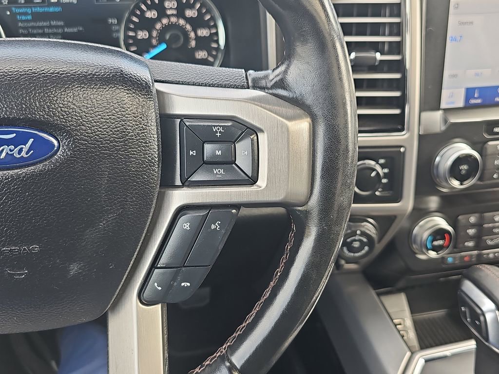 Used 2019 Ford F150 Platinum w/ Equipment Group 701A Luxury AWD/4WD image 26