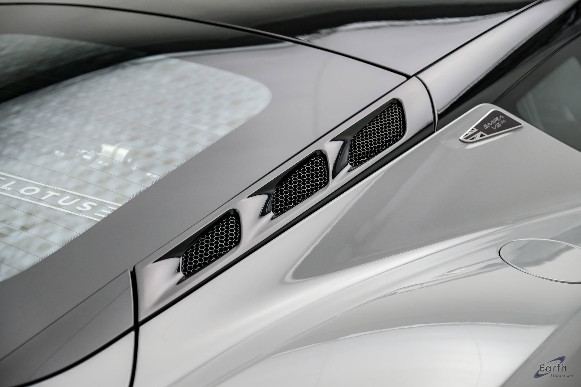 New 2026 Lotus Emira V6 SE RWD image 37