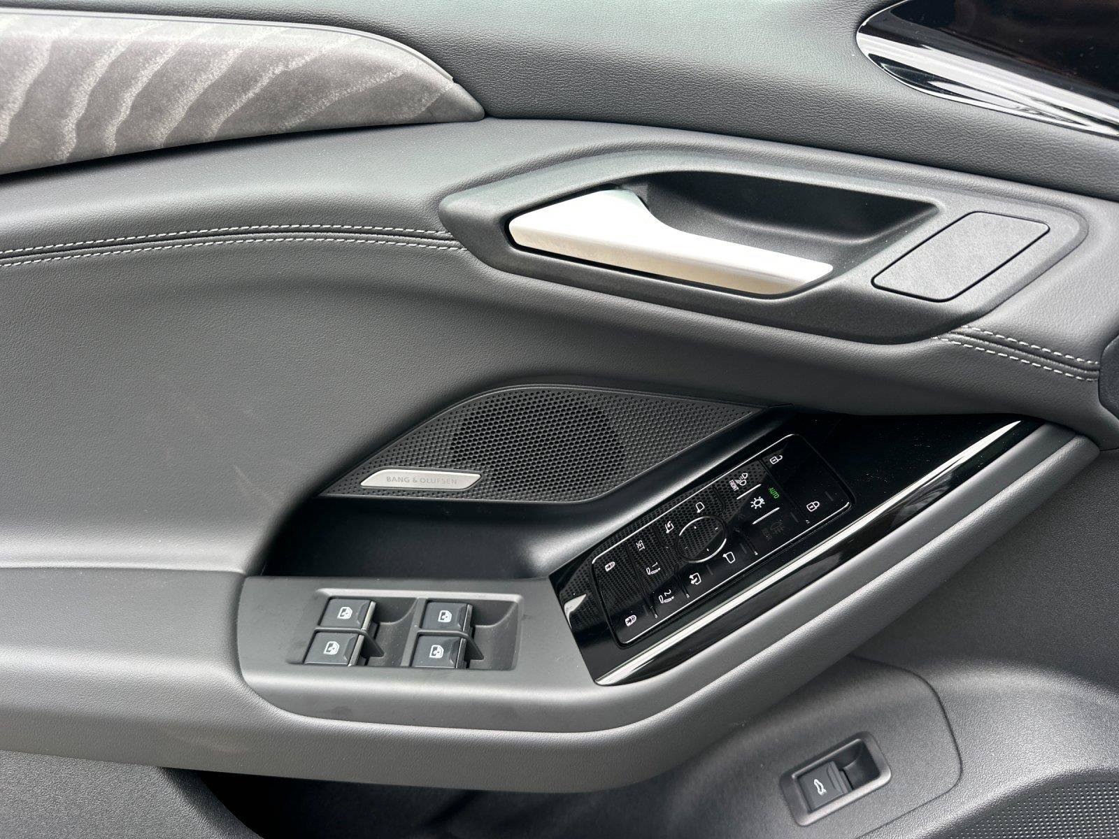 New 2027 Audi A6 e-tron Premium Plus AWD/4WD image 10