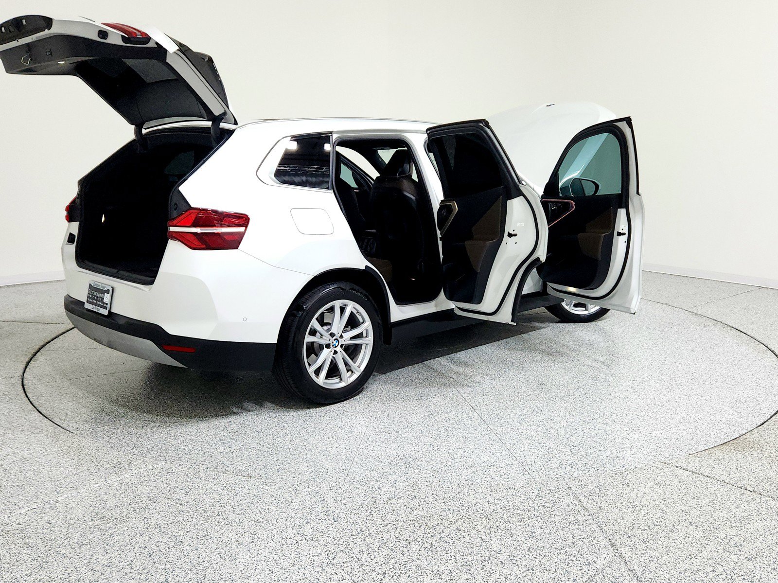 Used 2025 BMW X3 xDrive30i w/ Convenience Package image 7