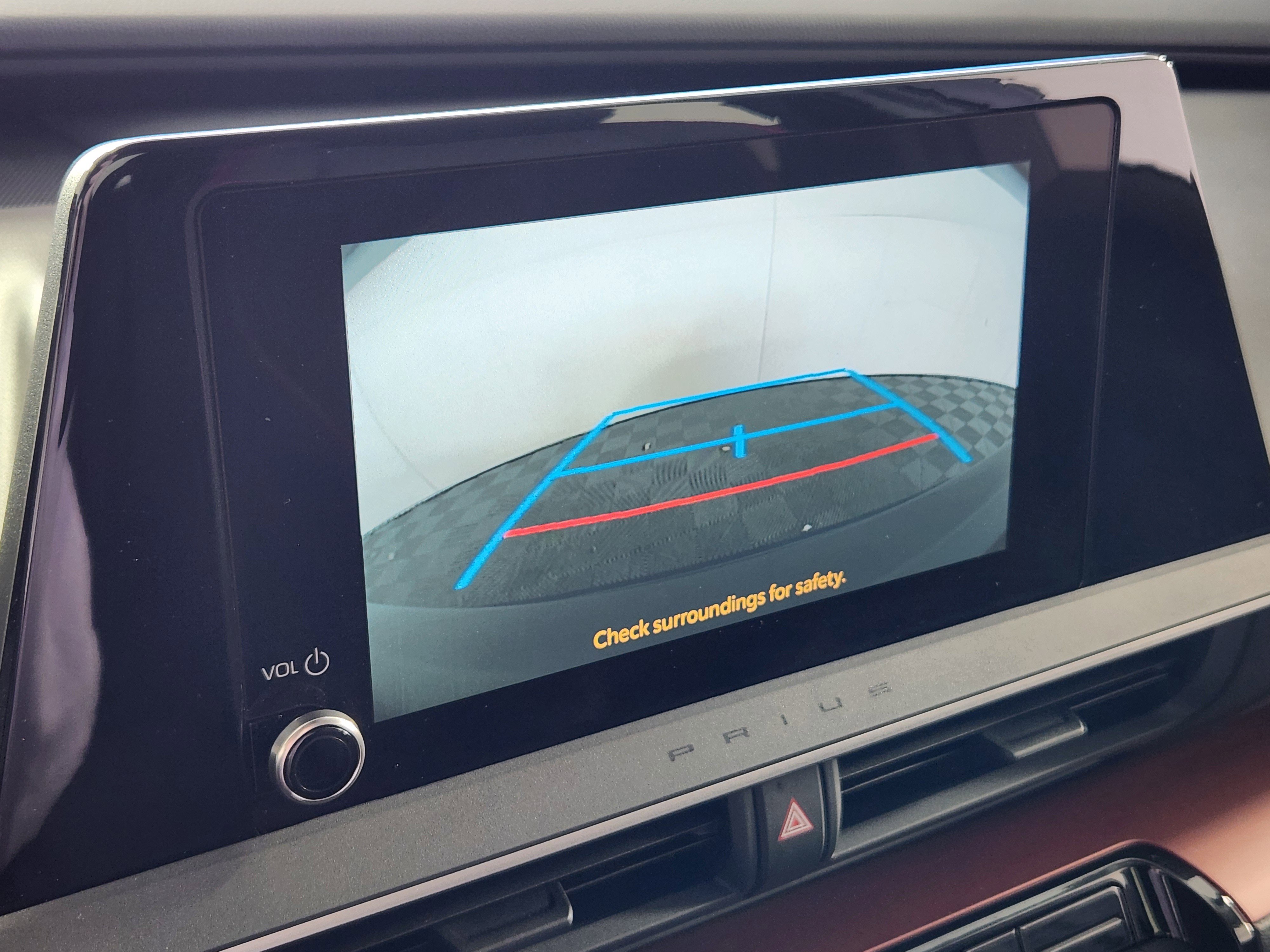 Used 2025 Toyota Prius Plug-In Hybrid image 22