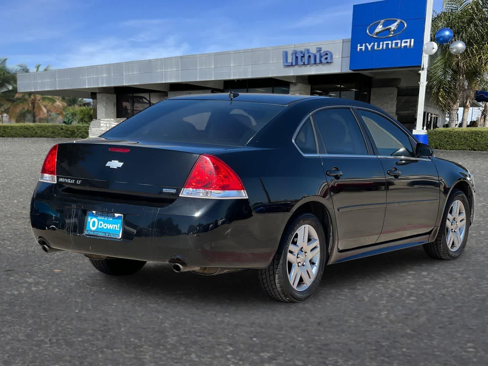 Used 2016 Chevrolet Impala LT FWD image 3