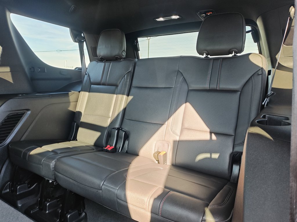 Used 2023 Chevrolet Tahoe RST AWD/4WD image 25