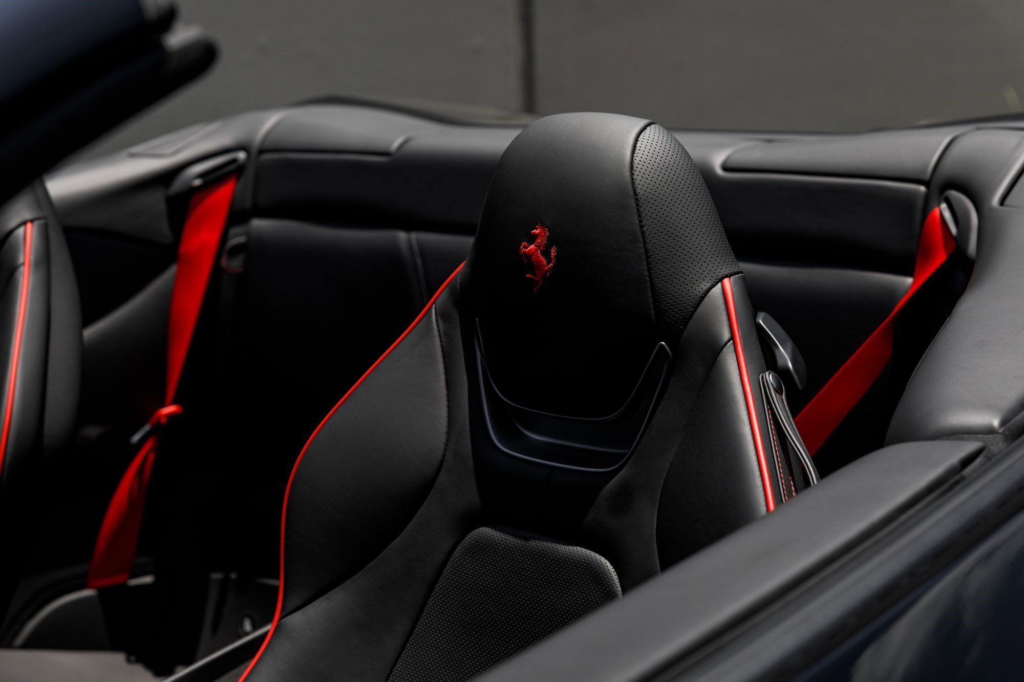 Used 2023 Ferrari Portofino M RWD image 44