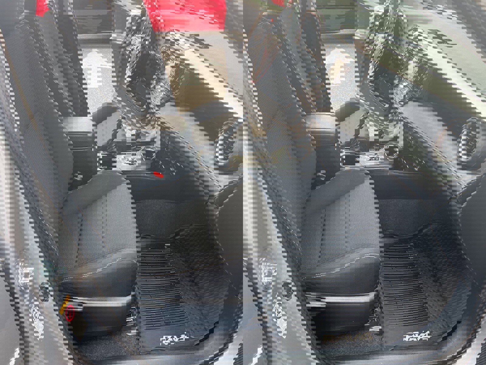 Used 2018 Toyota RAV4 Adventure image 17