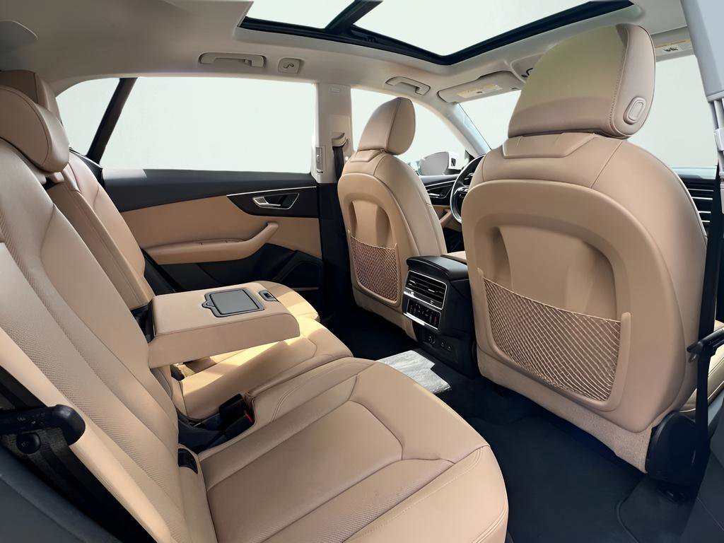 Used 2022 Audi Q8 Premium Plus image 28