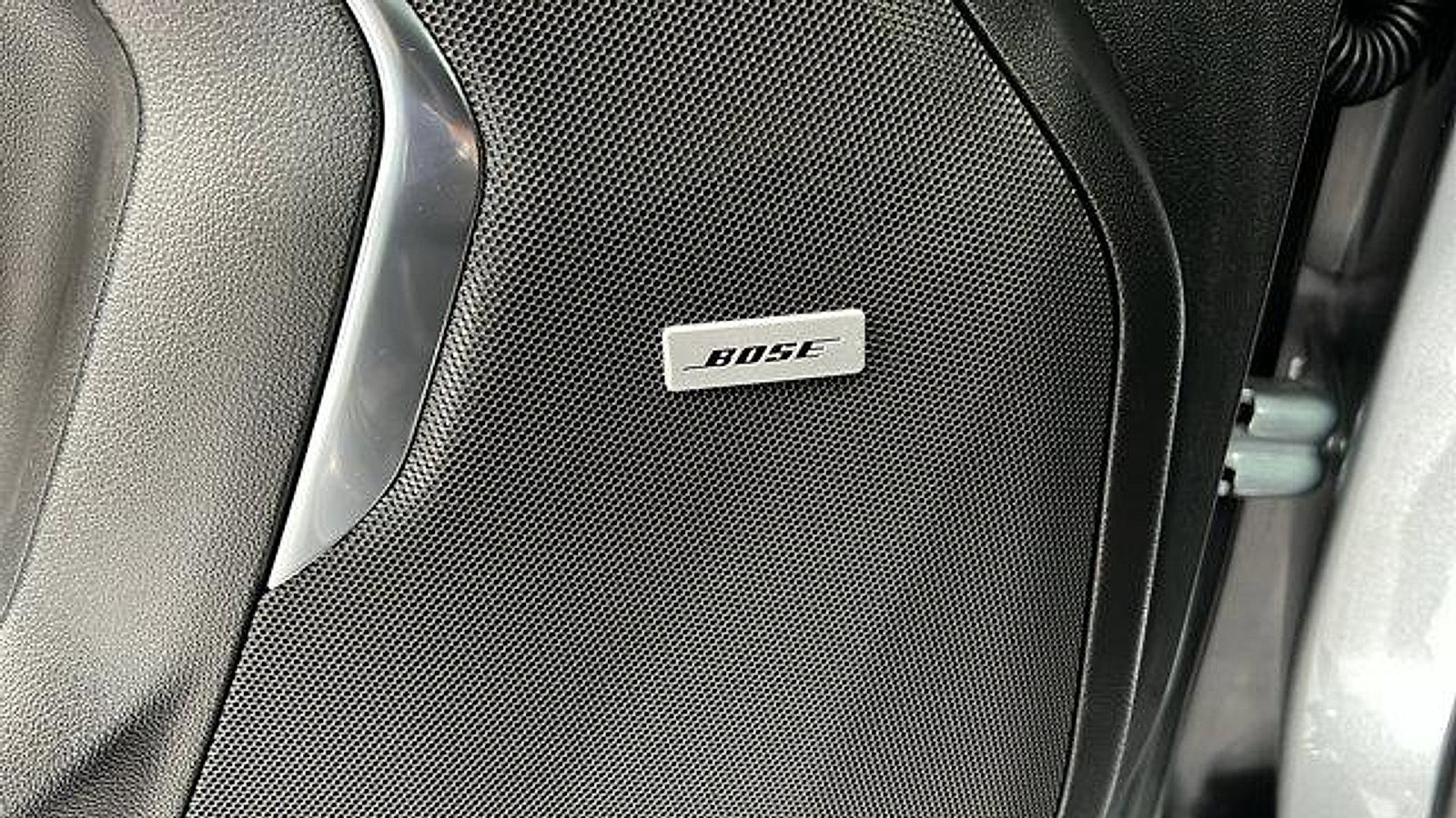 New 2025 Chevrolet Suburban Premier w/ Sun And Tow Package image 16