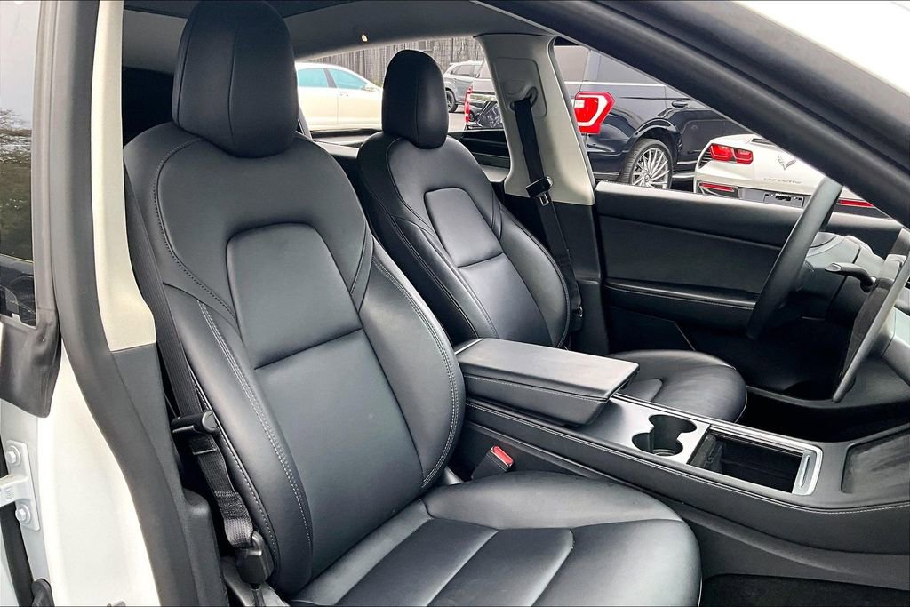 Used 2022 Tesla Model Y Performance image 26