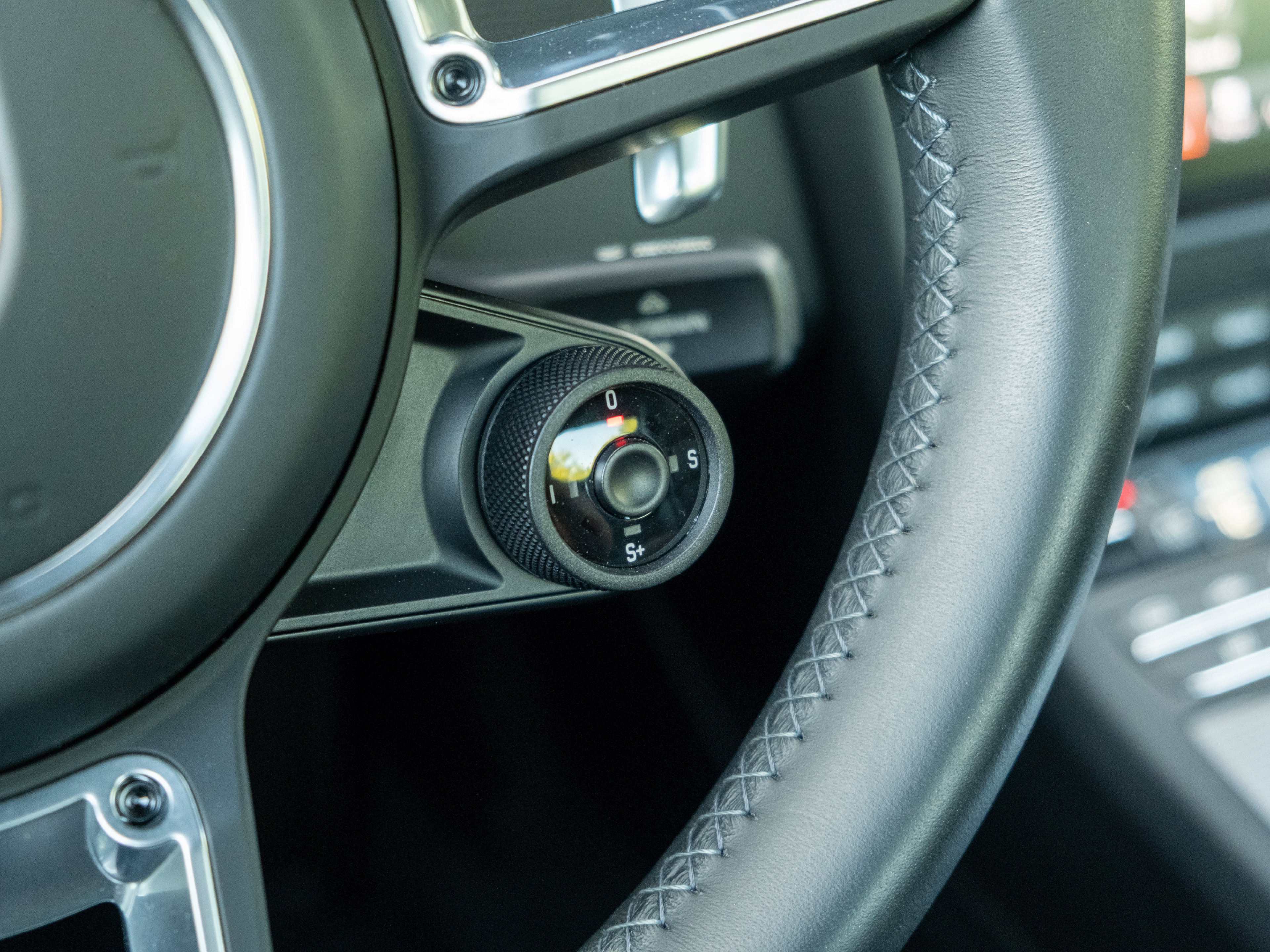Certified 2019 Porsche 911 Turbo S AWD/4WD image 30