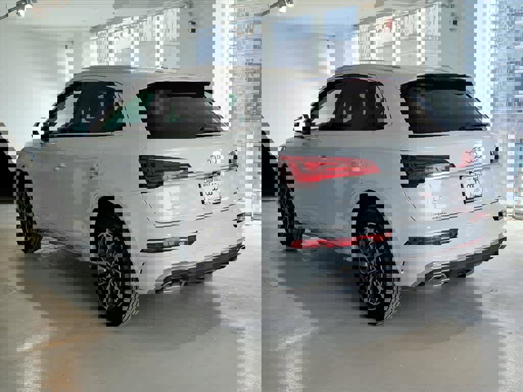 Used 2023 Audi Q5 2.0T Premium w/ Convenience Package image 6