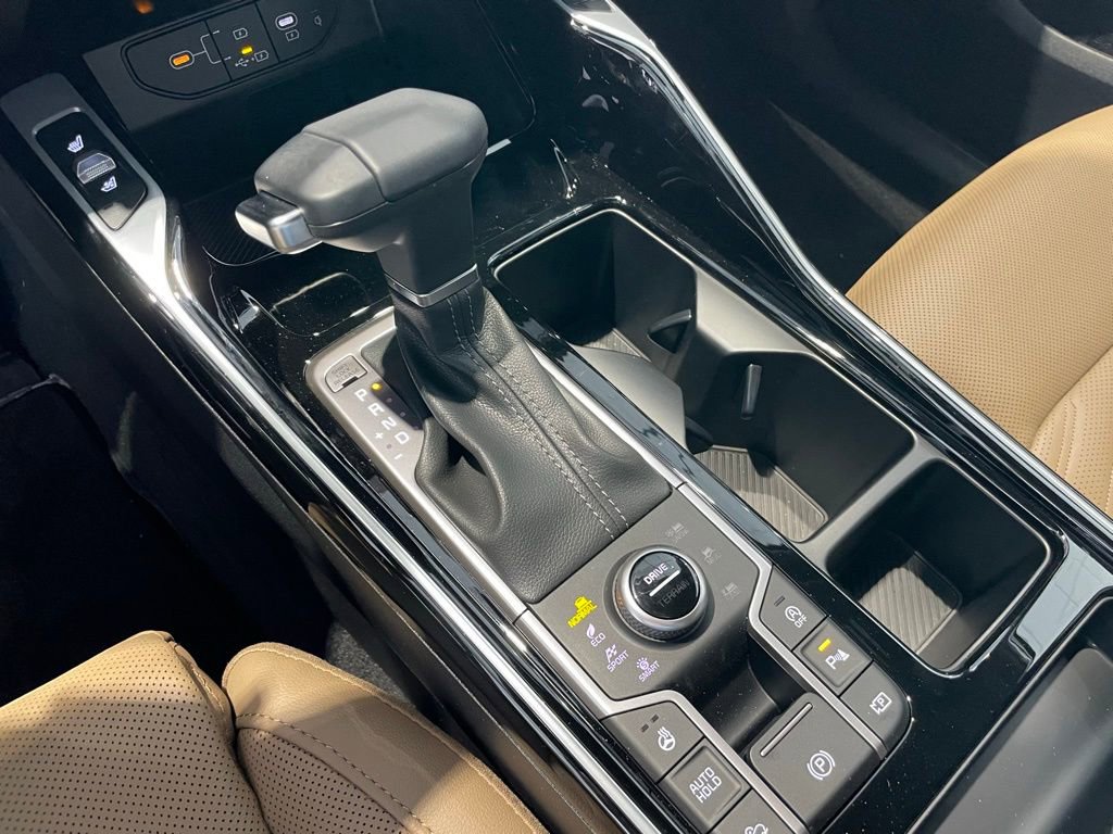 New 2026 Kia Sorento SX Prestige w/ Olive Brown Leather Package image 18