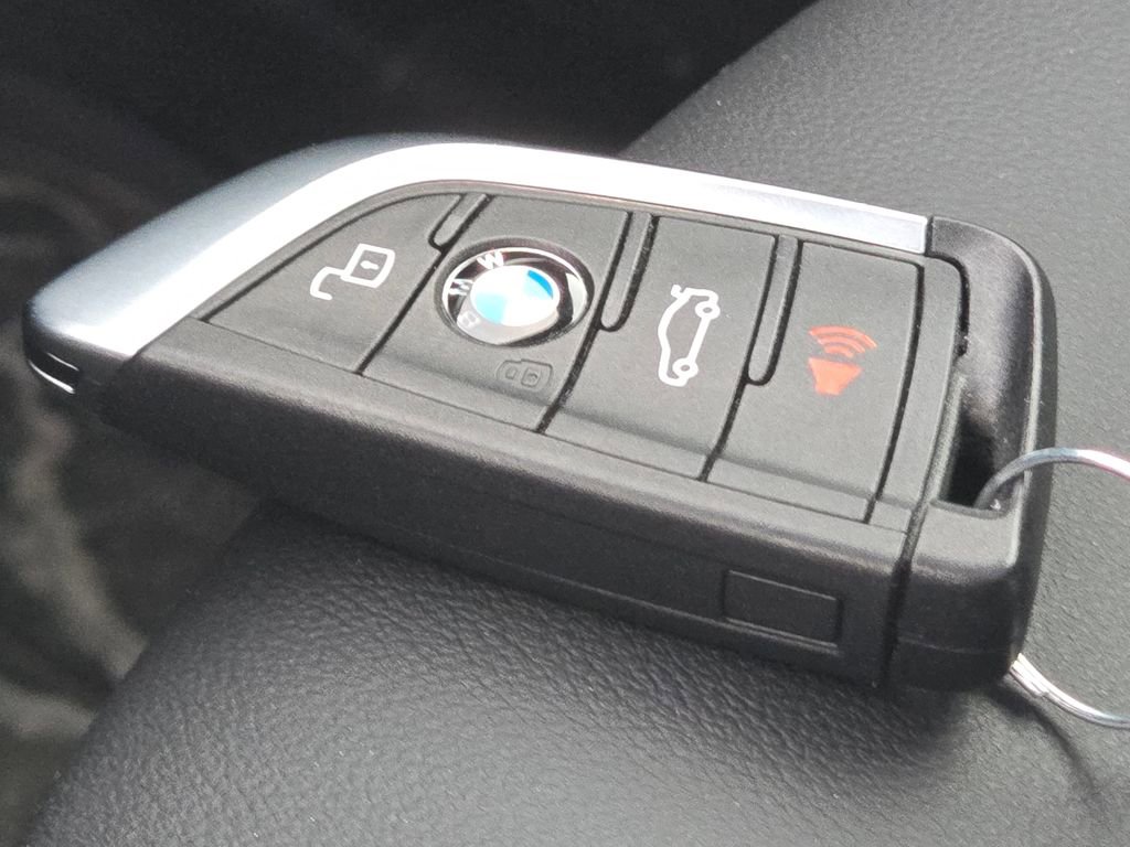 Used 2024 BMW X3 M40i w/ Premium Package image 38