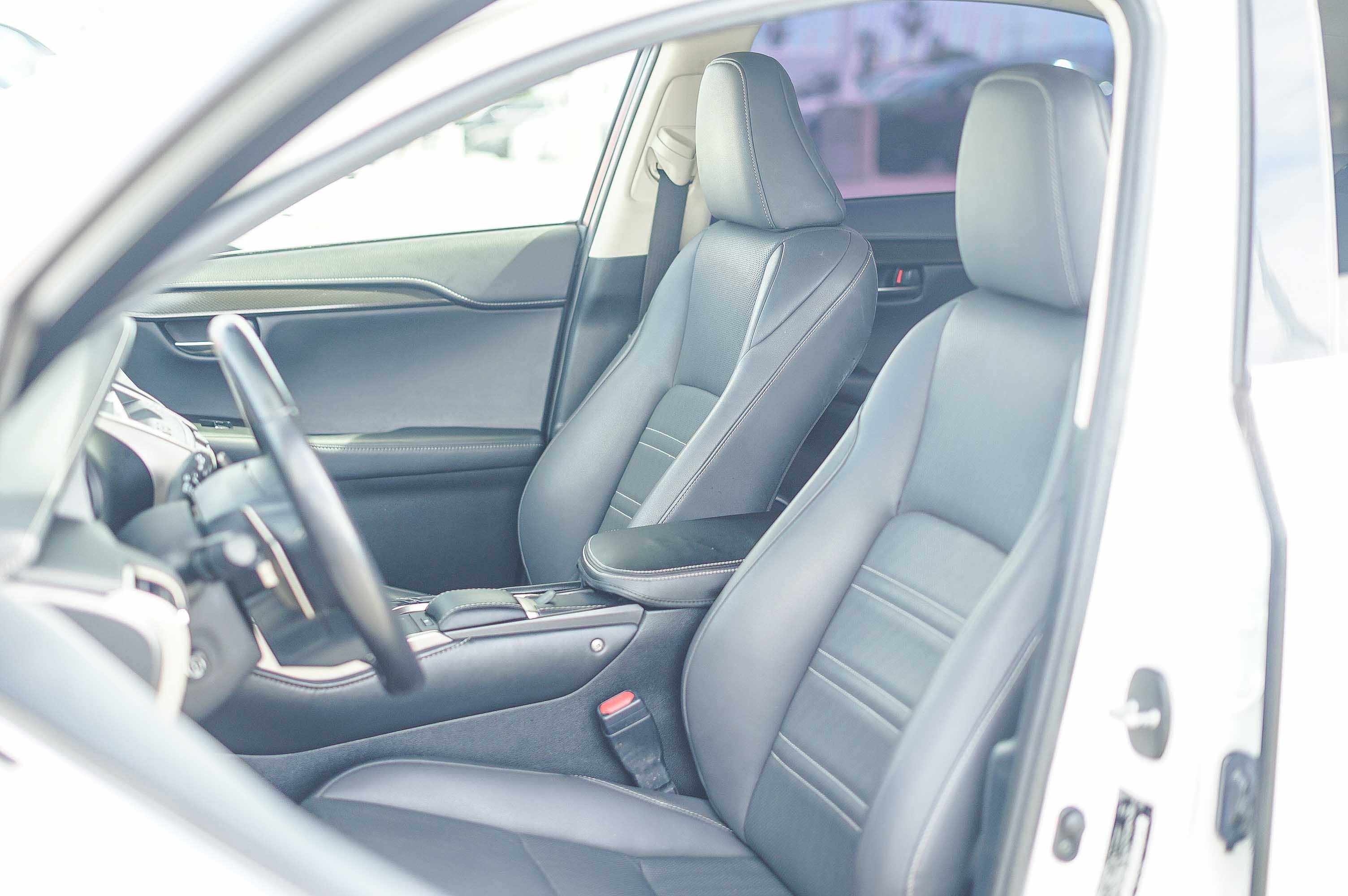 Used 2020 Lexus NX 300 FWD w/ Comfort Package image 19