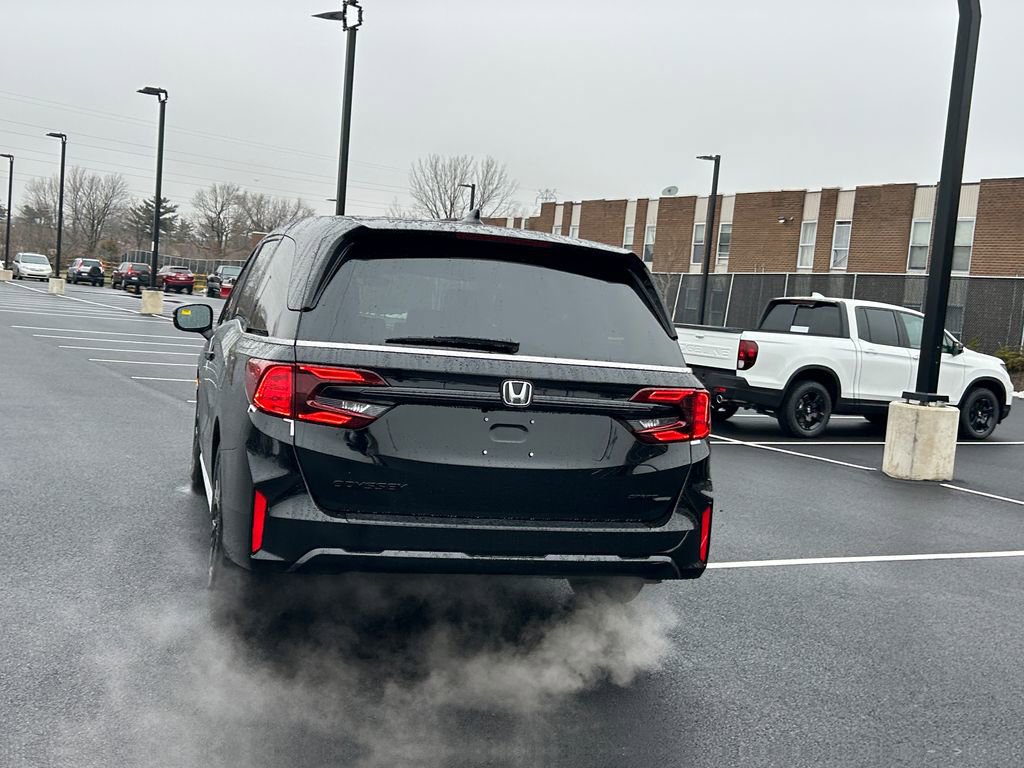 New 2026 Honda Odyssey Sport-L image 4