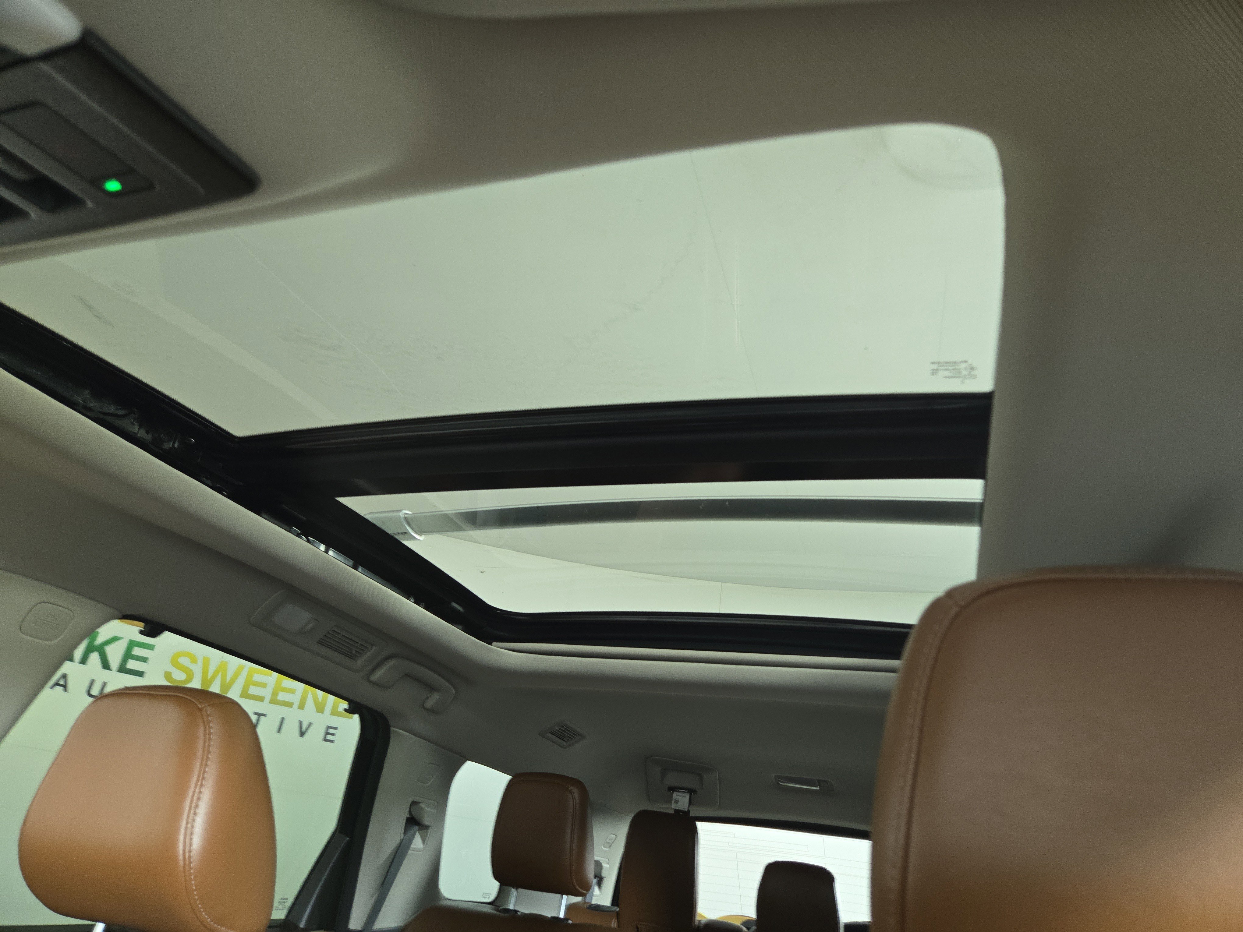 Used 2022 Nissan Pathfinder Platinum w/ Cargo Package image 23