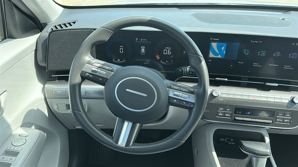 Certified 2025 Hyundai Kona SEL image 22