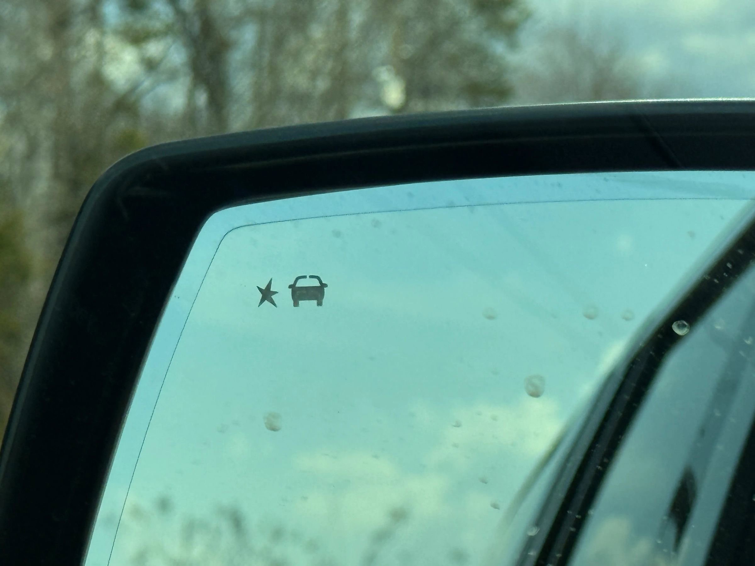 Used 2017 Cadillac Escalade Premium Luxury image 29