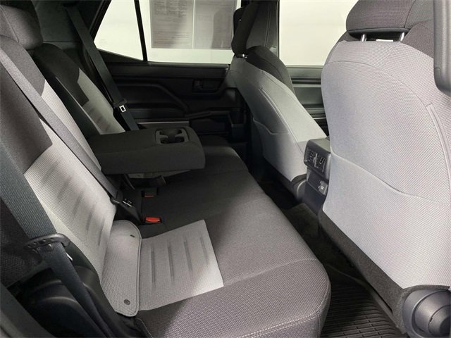 Used 2025 Toyota 4Runner TRD Off-Road image 12