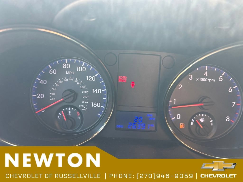 Used 2012 Hyundai Genesis 3.8 RWD image 18