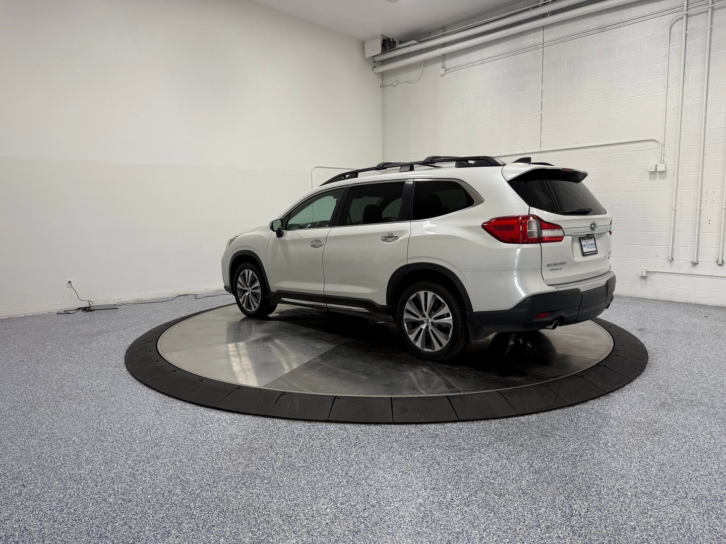 Used 2022 Subaru Ascent Touring w/ Popular Package #2A image 5