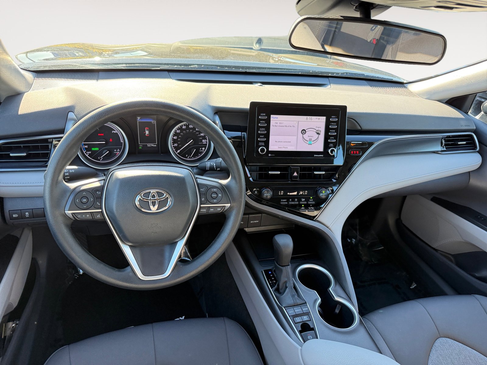 Used 2022 Toyota Camry LE image 15