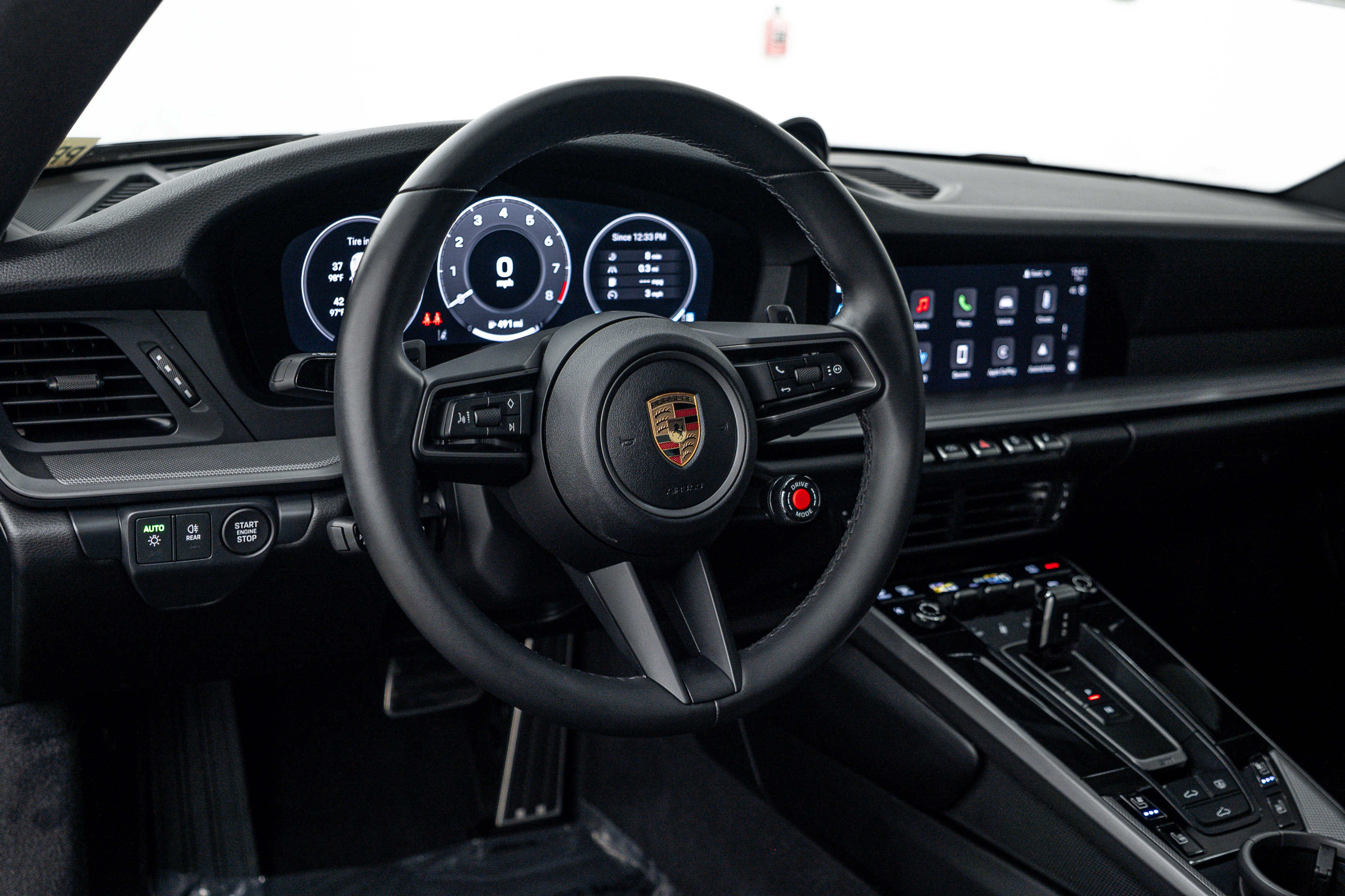 Certified 2025 Porsche 911 Carrera w/ Premium Package RWD image 14