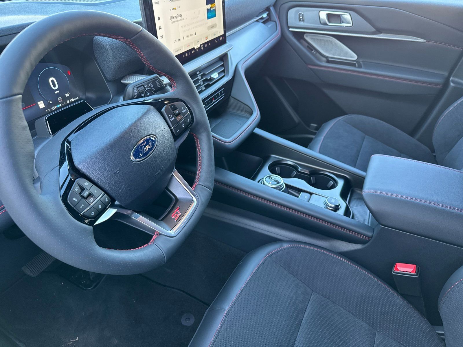 New 2026 Ford Explorer ST w/ Sun And Sound Package image 9