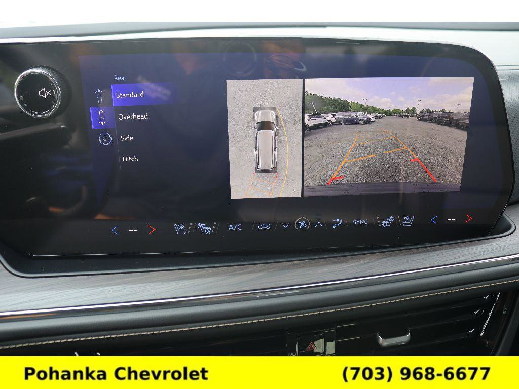 Certified 2025 Chevrolet Suburban Premier image 15