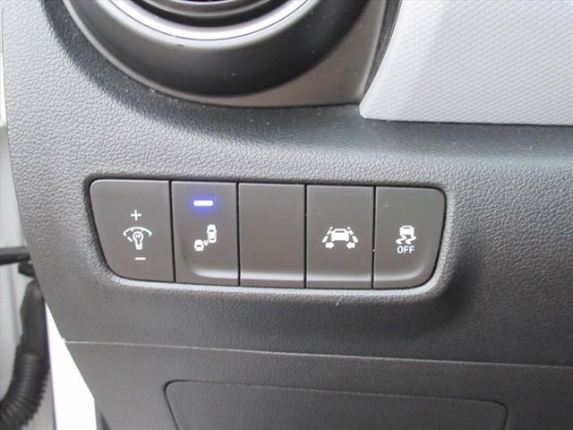 Used 2021 Hyundai Kona SEL FWD image 19